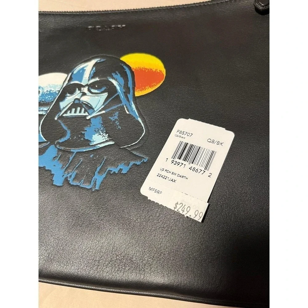 Star Wars x Coach Darth Vader Large Pouch Black Leather Clutch F85707 NWT gift